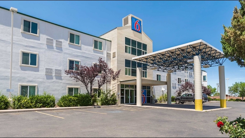 Motel 6 Cedar – A&B Hotels